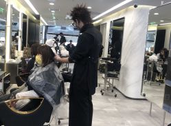 -简法造型·品牌形象店