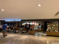-星巴克(静安嘉里中心B2店)