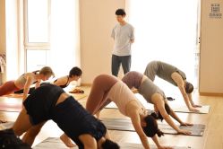 -酉嘉瑜伽YO+YOGA