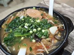 砂锅三鲜米线-巴鑫田姐米线(巴南万达店)