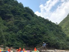 -龙井峡漂流