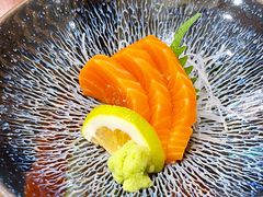 三文鱼刺身-加奈日本料理