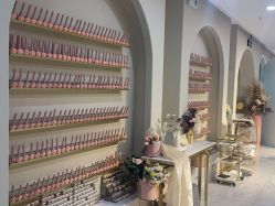 -花系美·美甲美睫精品店