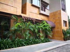 -三亚湾海居铂尔曼度假酒店