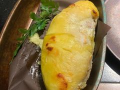 现剥鲜榴莲-牛New寿喜烧(虹桥新天地店)