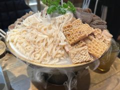 -毛肚向右·川渝毛肚王(经开永旺店)