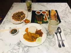 -关夫人餐厅(阳光广场店)