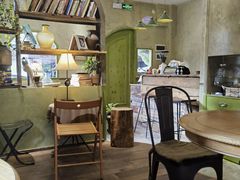 -六区宿舍咖啡店