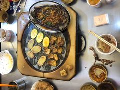 -阿昌白族石板烧·菌锅(大理古城店)