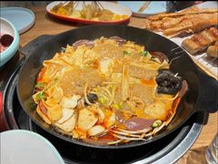 -奉天宴遇烧烤·冒锅