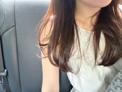 -SWANK SALON