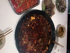 -岗上渣渣老火锅(两路口店)