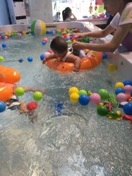 点击看大图 -雏芽婴幼儿游泳·小美医生小儿推拿(西村店)