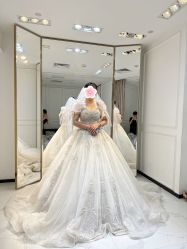 点击看大图 -GRACE KELLY婚纱与礼服(北京店)