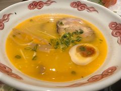 -小山日本料理(兴业太古汇店)