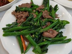 芥兰炒牛肉-文记壹心鸡(宝华路店)