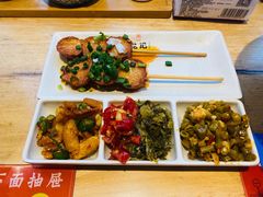 -湘人龙记老长沙米粉(华普国际大厦店)