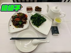 酱爆猪肝-春餐厅