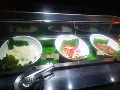 自助调料区-三亚海韵度假酒店·渔人码头海鲜火锅BBQ自助餐厅·落日吧