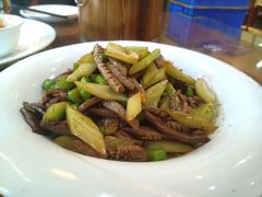 -美味故事特色餐厅(汉阳郭茨口店)