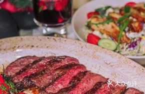 Australian Pureblood M7+ Wagyu Ribeye Steak