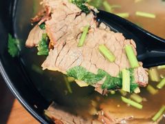 咖喱牛肉粉丝汤-舒蔡记生煎菜饭(云南中路店)