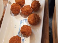 -三人行骨头王火锅(长寿店)