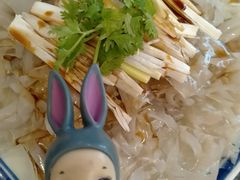 -八两八金·莱芜特色炒鸡(市南漳浦路店)