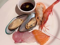 -怡咖啡海鲜自助餐厅(浦东香格里拉店)