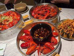 -巴厘龙虾·榜首油焖大虾(音乐学院·沿江酒馆店)