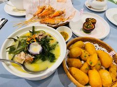-79号渔船海鲜饭店(耀中店)