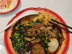 -刘二姐襄阳牛肉面(鸟巢店)