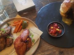 -HIGH FIVE哈福手工汉堡(桂林路店)