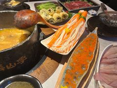 -芸山季·云南山珍菌火锅(人民广场来福士店)