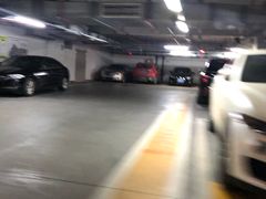 -万象城-停车场