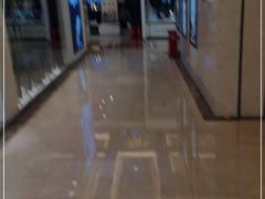 -燕莎友谊商城(亮马桥店)