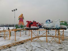 -绿野森林乐园冰雪季