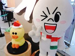 -LINE FRIENDS Garosu-gil Flagship Store