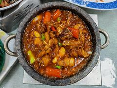 招牌石锅蛙-雨后行菜(报慈北路店)