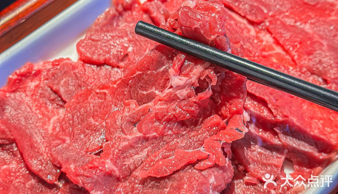 🔥打卡正宗铜锅火锅，肉质品质绝绝子～