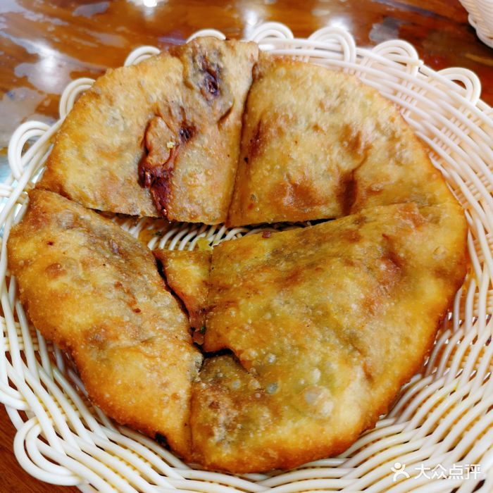 杨六山胡辣汤(清真回族)牛肉饼图片 - 第1张