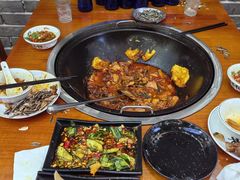 -曹丞相·地锅鸡·地锅鱼(武林店)