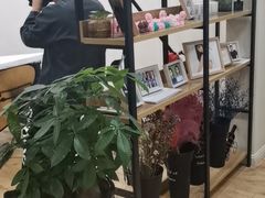 -花儿照相馆·最美证件照(红旗街万达店)