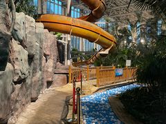 -中家鑫园温泉酒店鑫悦汤泉