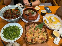 -老滇山寨•云南特色菜•地方菜•民族风情歌舞表演(金碧店)