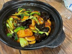 双菇面筋煲-南翔饭店