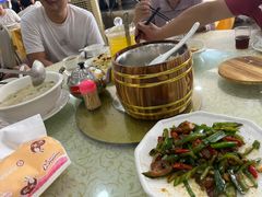 -鹏城人家海鲜酒家·23年老字号(较场尾店)