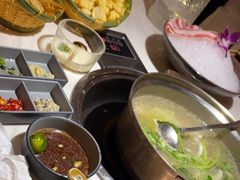-喃喃椰·糟粕醋椰子鸡火锅(七堡花园店)