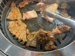 -香猪坊韩国烤肉专属门店(魏公村店)