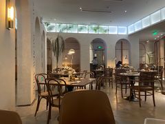 -来龙里 精致 东南亚餐室(万象城店)
